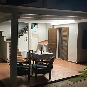 La Casetta Di Su Ferienhaus